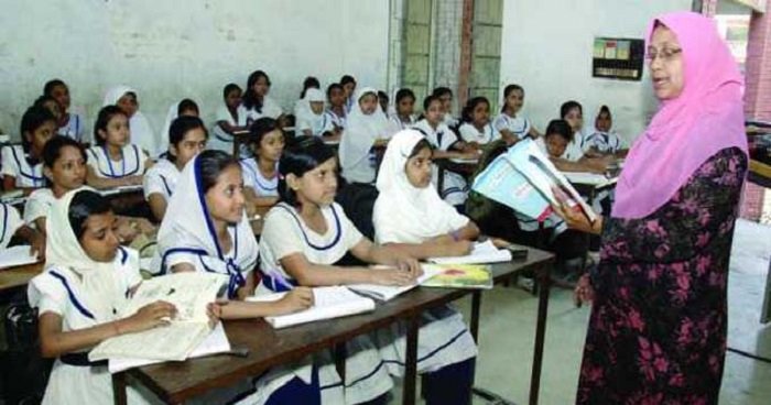প্রাথমিকের শিক্ষার্থীদের ২ হাজার টাকা ভাতা দেবে সরকার প্রাথমিকের শিক্ষার্থীদের ২ হাজার টাকা ভাতা দেবে সরকার