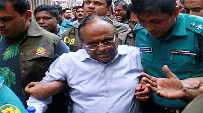 ব্যারিস্টার মইনুলের ছয় মাসের জামিন ব্যারিস্টার মইনুলের ছয় মাসের জামিন