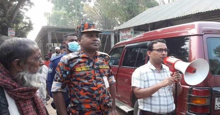 কাজিপুরে মূল্য নিয়ন্ত্রণ রাখতে উপ: প্রশাসনের ব্যাপক প্রচারণা কাজিপুরে মূল্য নিয়ন্ত্রণ রাখতে উপ: প্রশাসনের ব্যাপক প্রচারণা