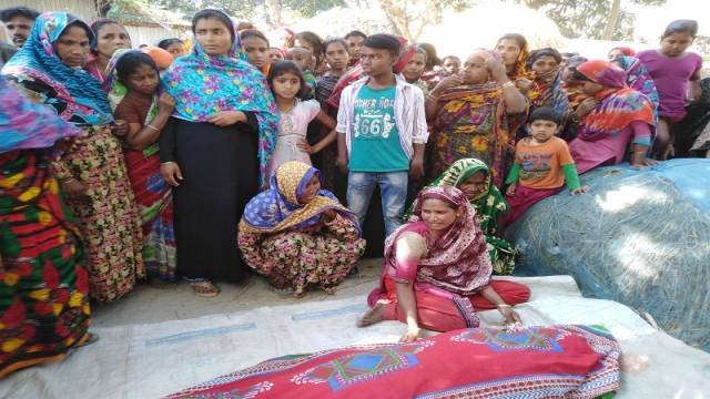 সলঙ্গায় অপবাদ সইতে না পেরে গৃহবধুর আত্মহত্যা