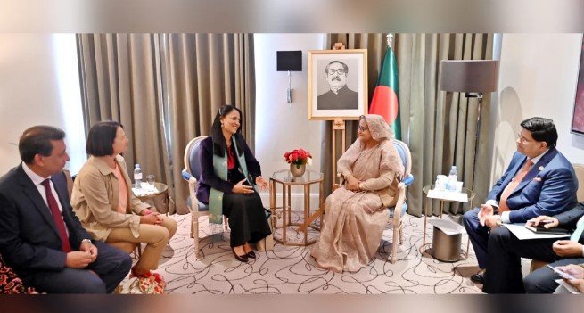 যেকোনো মূল্যে বাংলাদেশে গণতন্ত্র অব্যাহত রাখতে হবে: প্রধানমন্ত্রী যেকোনো মূল্যে বাংলাদেশে গণতন্ত্র অব্যাহত রাখতে হবে: প্রধানমন্ত্রী