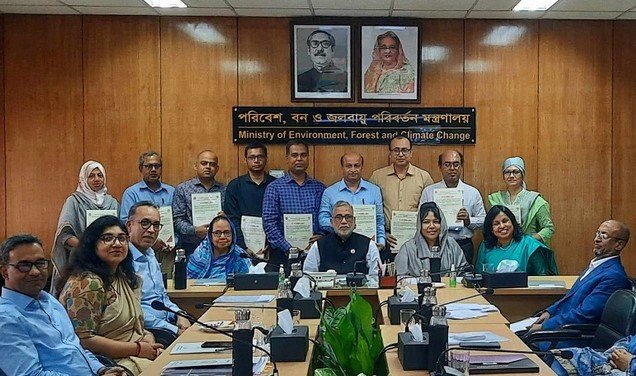 পরিবেশ সংরক্ষণে প্রতিযোগিতা মূলকভাবে কাজ করতে হবে: পরিবেশমন্ত্রী পরিবেশ সংরক্ষণে প্রতিযোগিতা মূলকভাবে কাজ করতে হবে: পরিবেশমন্ত্রী