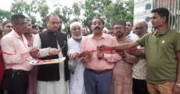 কাজিপুরে মুক্তিযুদ্ধ স্মৃতিসৌধের উদ্ভোধন করলেন এমপি জয়।