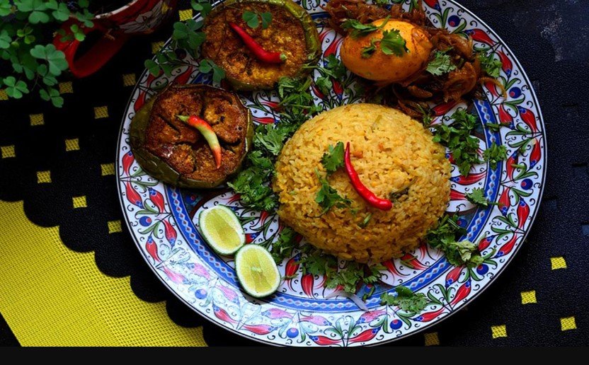 আচারি খিচুড়ি তৈরি করবেন যেভাবে আচারি খিচুড়ি তৈরি করবেন যেভাবে