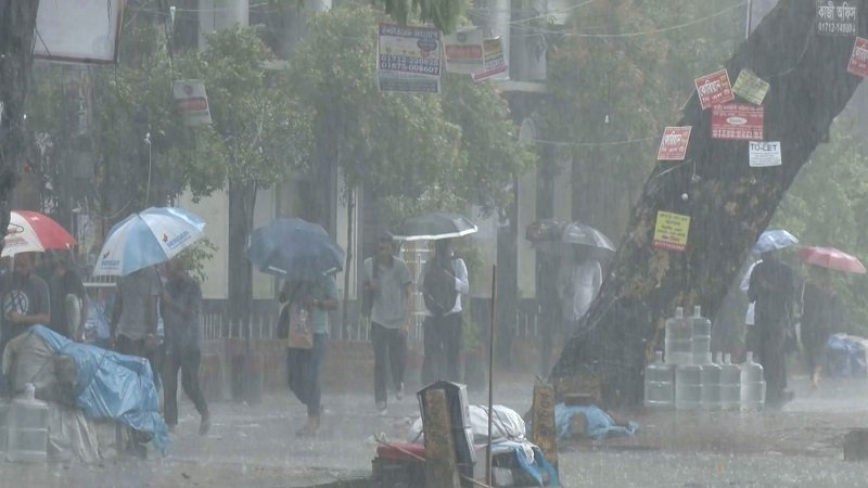 সারাদেশে টানা এক সপ্তাহ ভারী বর্ষণের পূর্বাভাস সারাদেশে টানা এক সপ্তাহ ভারী বর্ষণের পূর্বাভাস