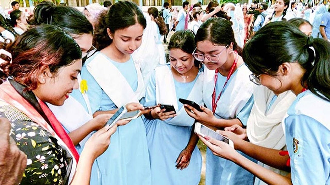 যেভাবে জানা যাবে এইচএসসি পরীক্ষার ফল