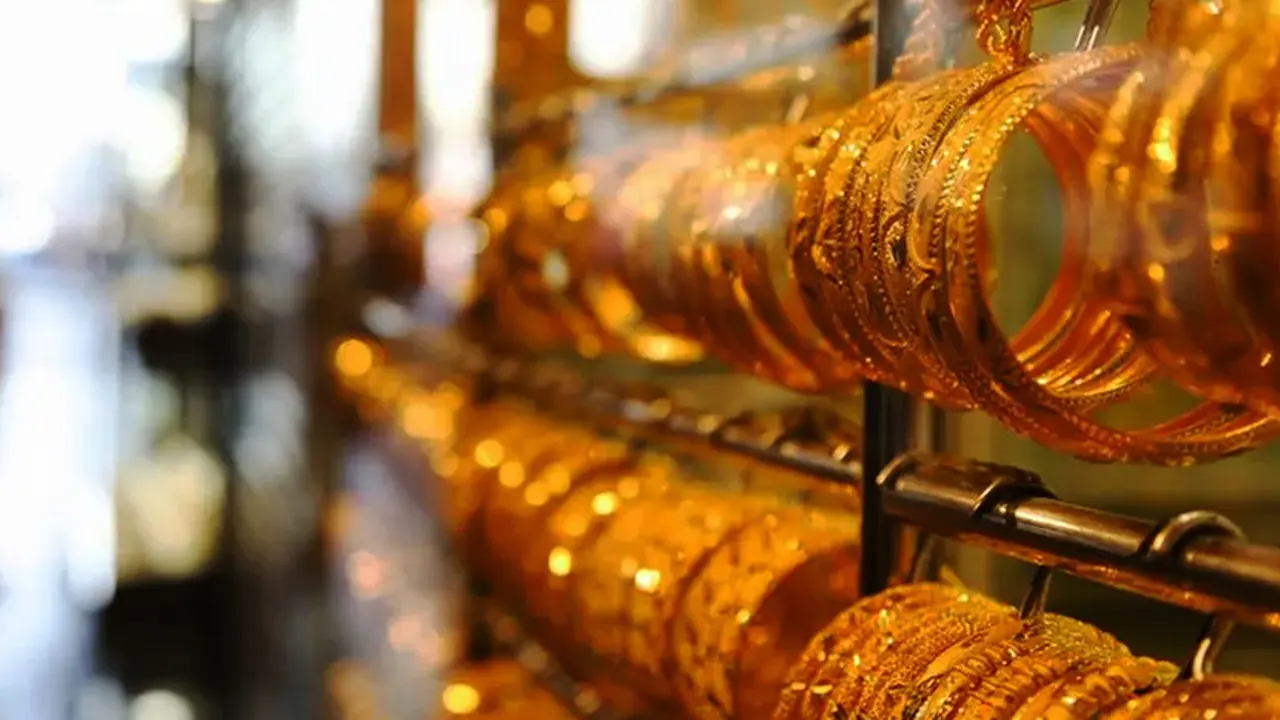আজ থেকে নতুন দামে স্বর্ণ বিক্রি শুরু, ভরি কত আজ থেকে নতুন দামে স্বর্ণ বিক্রি শুরু, ভরি কত