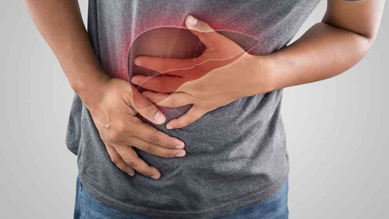 লিভার ক্যান্সারের ঝুঁকি কমানো সম্ভব! করতে হবে এই পাঁচ কাজ লিভার ক্যান্সারের ঝুঁকি কমানো সম্ভব! করতে হবে এই পাঁচ কাজ