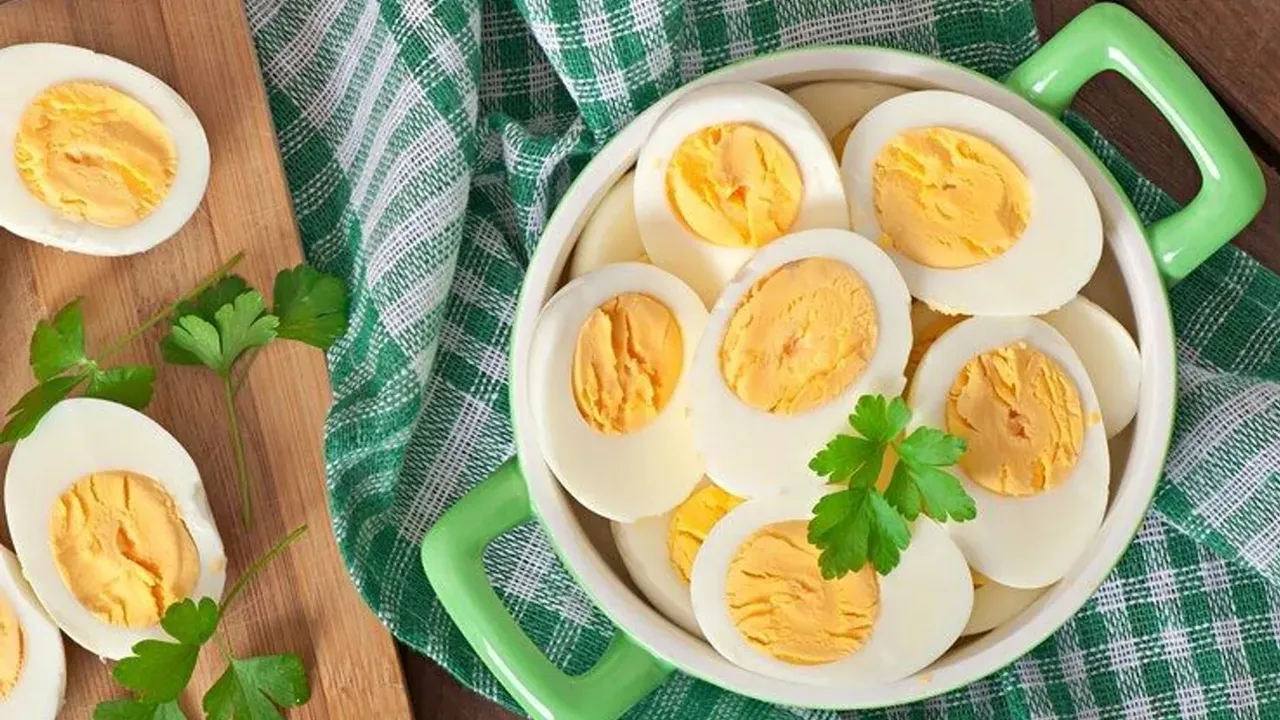 কাদের জন্য ডিম খাওয়া বিপজ্জনক? জেনে নিন