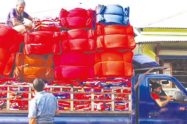 ঝুট কাপড়ে কম্বল তৈরি সচ্ছল হাজারো পরিবার