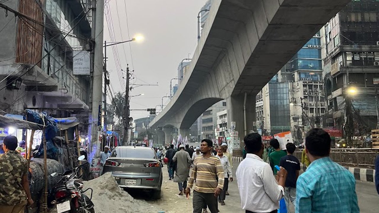 ঢাকায় হালকা কুয়াশা, কিছুটা বেড়েছে শীত