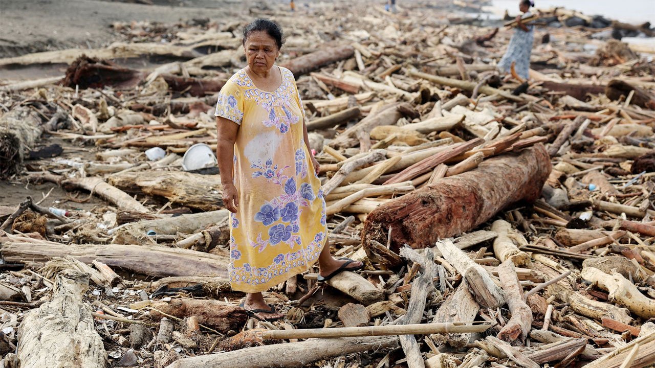 ভয়াবহ ঝড়ের কবলে এশিয়া : চার দেশে মৃত ৯ শতাধিক, নিখোঁজ বহু ভয়াবহ ঝড়ের কবলে এশিয়া : চার দেশে মৃত ৯ শতাধিক, নিখোঁজ বহু