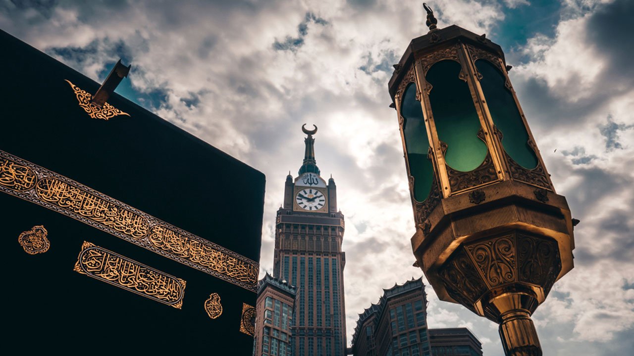 মহানবী (সা.) অন্য নবীদের সম্পর্কে যেভাবে কথা বলতেন মহানবী (সা.) অন্য নবীদের সম্পর্কে যেভাবে কথা বলতেন