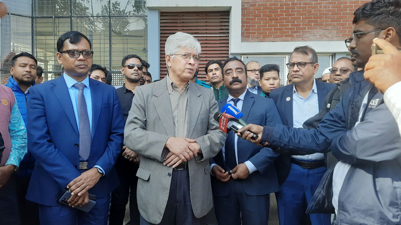 নির্বাচন নিয়ে দুশ্চিন্তার কোনো কারণ নেই : আদিলুর রহমান নির্বাচন নিয়ে দুশ্চিন্তার কোনো কারণ নেই : আদিলুর রহমান