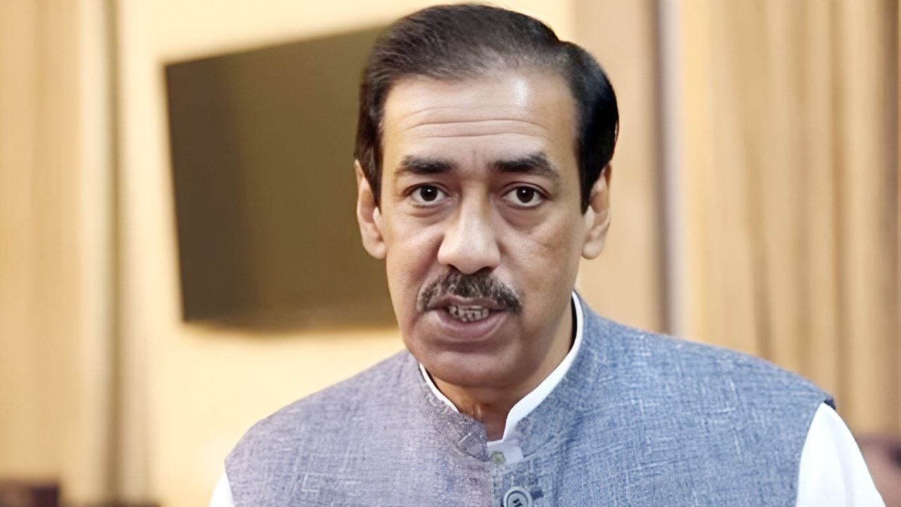 ছেলেসহ শামীম ওসমানের বিরুদ্ধে ট্রাইব্যুনালে আনুষ্ঠানিক অভিযোগ জমা