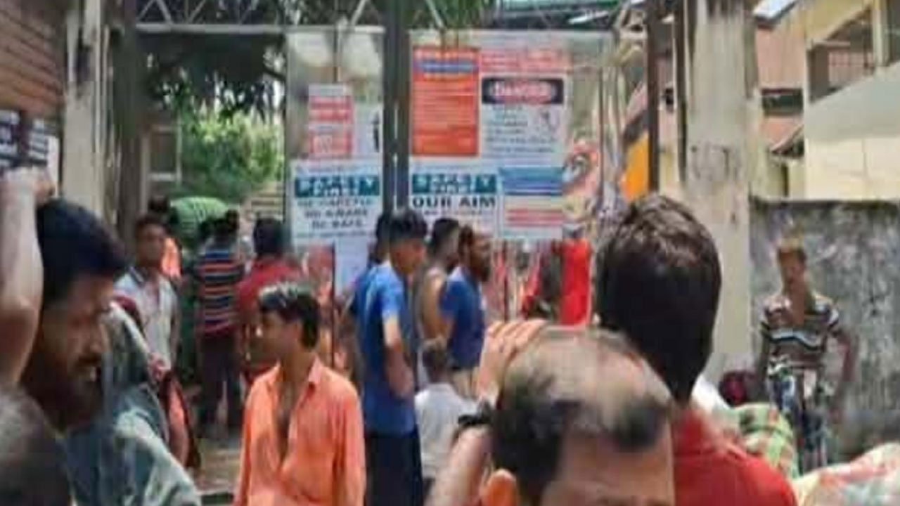 নেশার টাকা না পেয়ে মাকে ছুরিকাঘাত, চিকিৎসাধীন অবস্থায় মৃত্যু