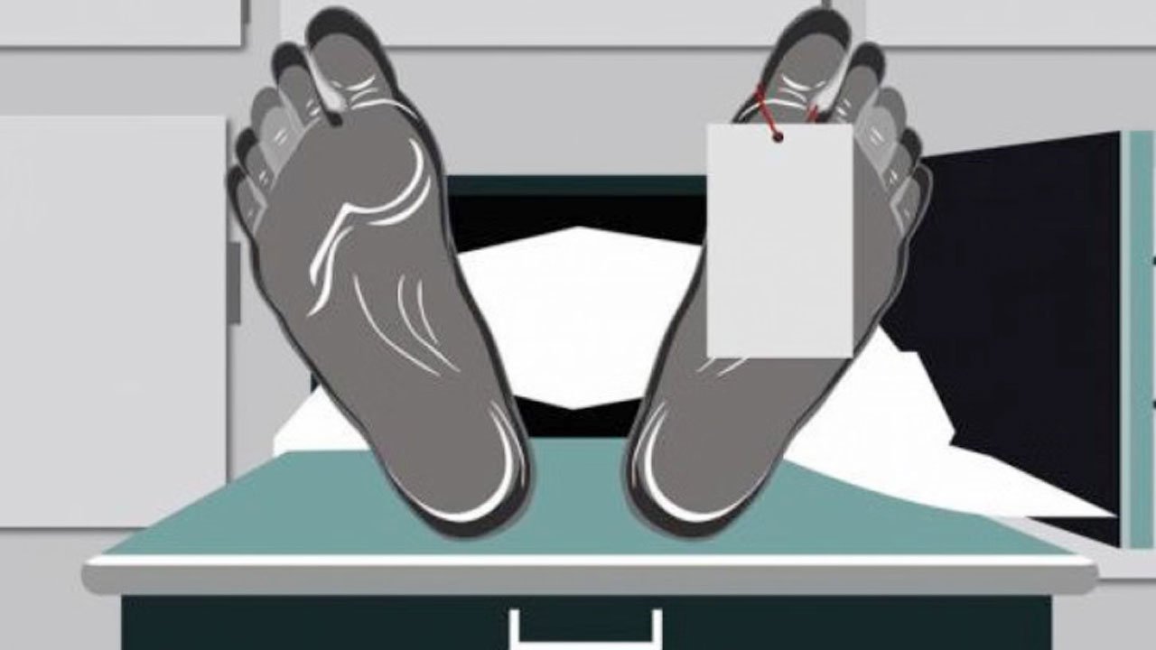 পল্টনে দুই বাসের মধ্যে চাপা পড়ে আহত বাসের হেলপারের মৃত্যু