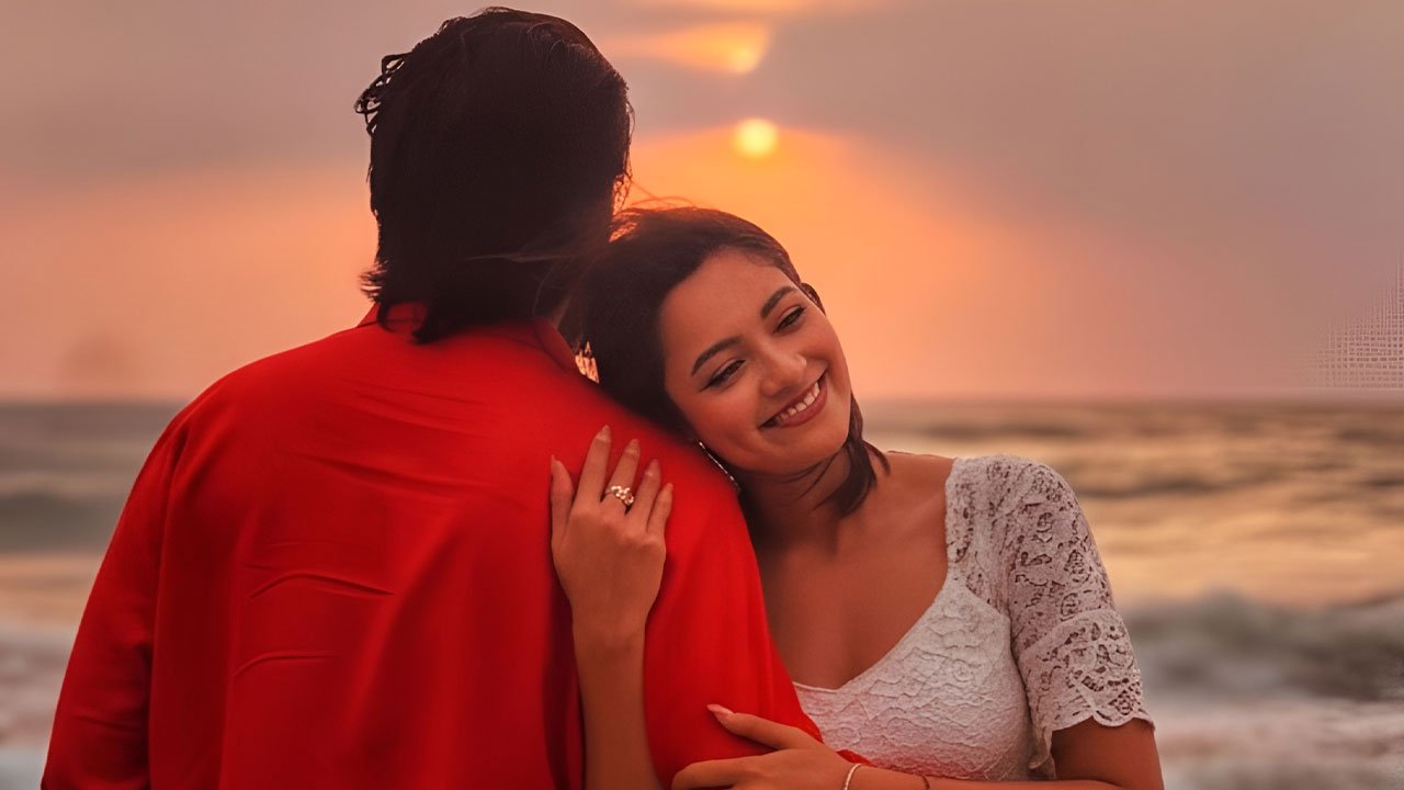 সিয়াম-সুস্মিতা প্রেমে ডুবেছেন!