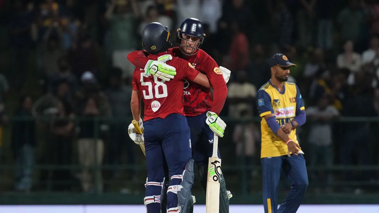 শ্রীলঙ্কাকে টানা ১০ ম্যাচ হারিয়ে ইংল্যান্ডের সিরিজ জয়