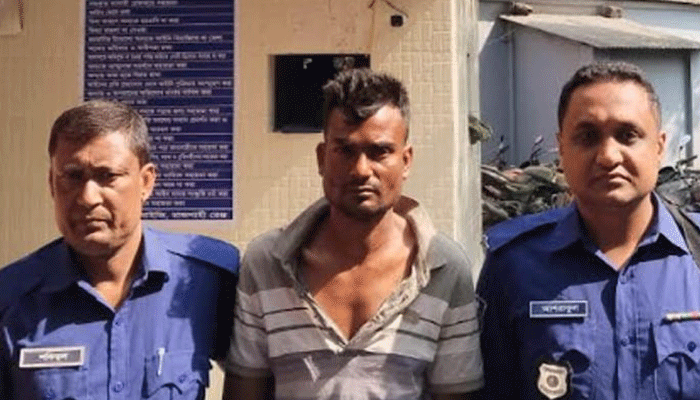 সিরাজগঞ্জে ১৫ মামলার আসামি ডাকাত সর্দার কেচু গ্রেপ্তার সিরাজগঞ্জে ১৫ মামলার আসামি ডাকাত সর্দার কেচু গ্রেপ্তার