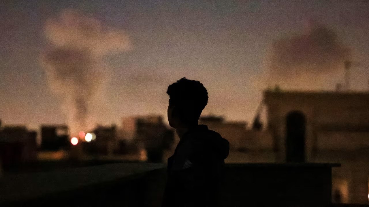 ইরানের রাজধানীতে নতুন করে ব্যাপক হামলা ইসরায়েলের ইরানের রাজধানীতে নতুন করে ব্যাপক হামলা ইসরায়েলের