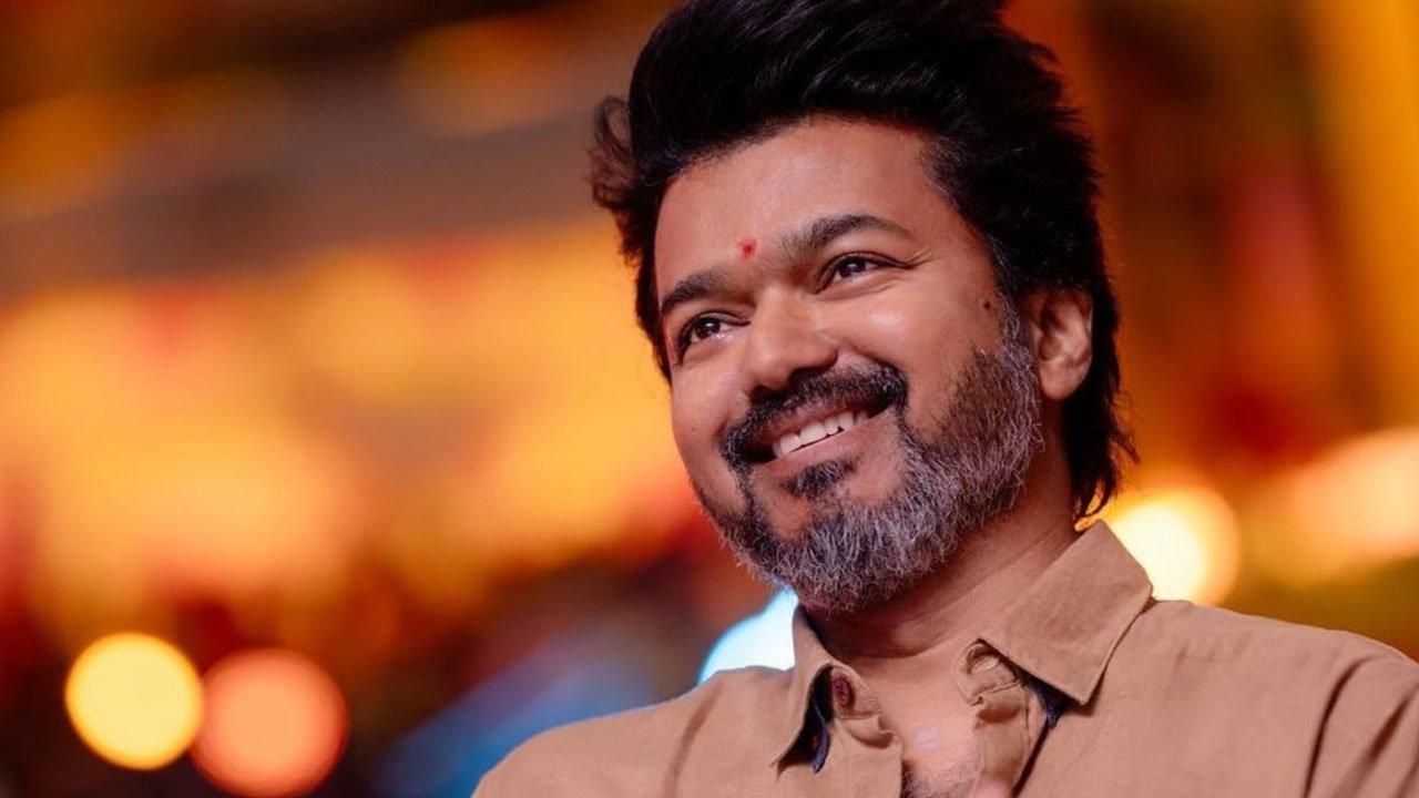 পরকীয়া-বিচ্ছেদ বিতর্কে মুখ খুললেন থালাপতি বিজয়