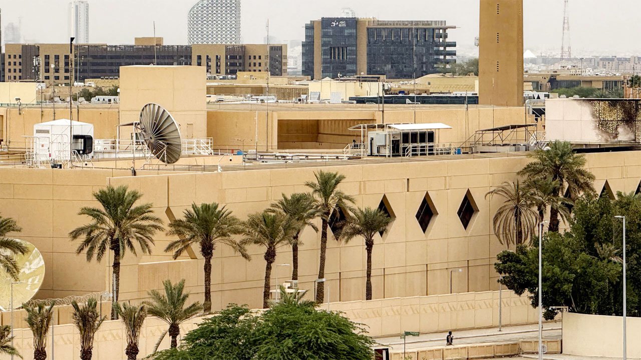 সৌদির দূতাবাস কর্মীদের দেশে ফেরার নির্দেশ যুক্তরাষ্ট্রের