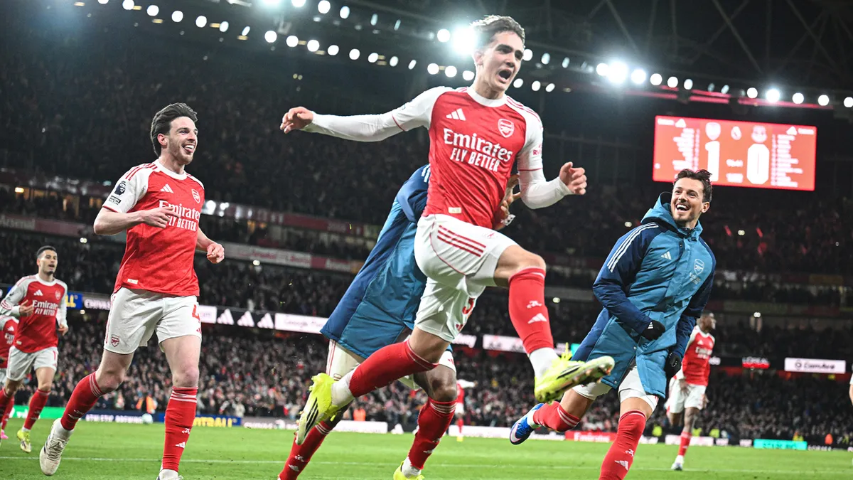 প্রিমিয়ার লিগে সর্বকনিষ্ঠ ফুটবলার হিসেবে গোলের রেকর্ড প্রিমিয়ার লিগে সর্বকনিষ্ঠ ফুটবলার হিসেবে গোলের রেকর্ড