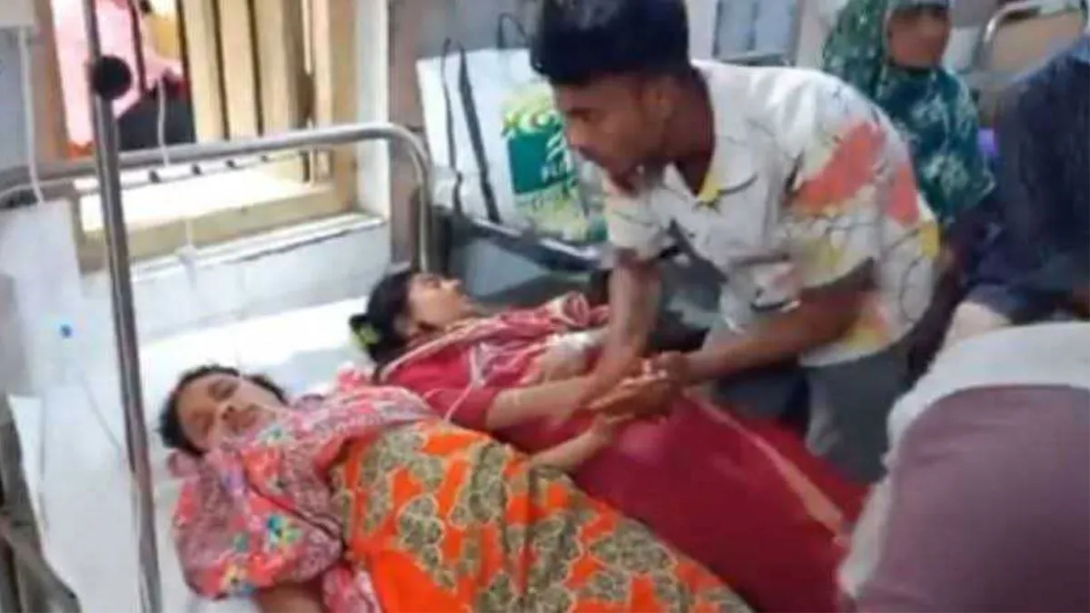 কারখানায় ইফতার খেয়ে অর্ধশতাধিক শ্রমিক অসুস্থ কারখানায় ইফতার খেয়ে অর্ধশতাধিক শ্রমিক অসুস্থ