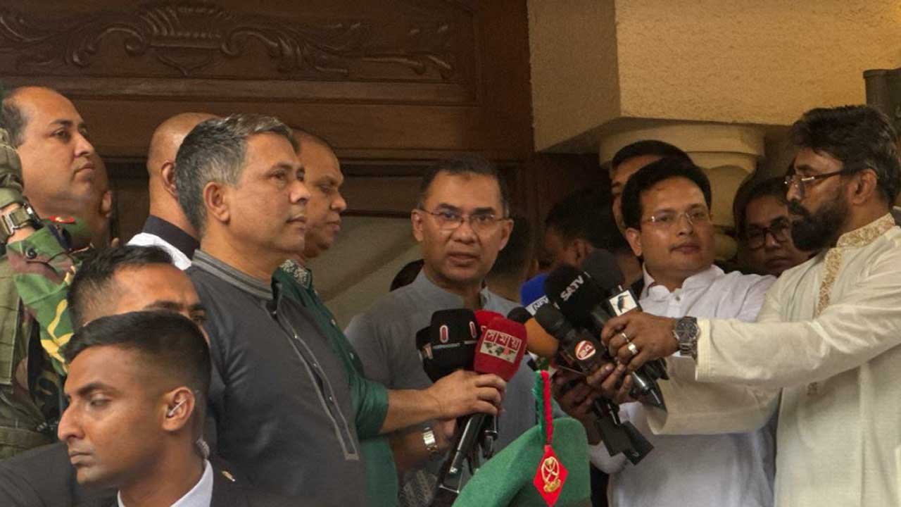 প্রত্যাশিত বাংলাদেশ গড়ে তুলতে চাই : প্রধানমন্ত্রী প্রত্যাশিত বাংলাদেশ গড়ে তুলতে চাই : প্রধানমন্ত্রী