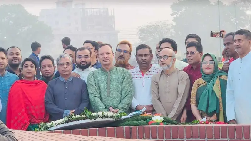 জাতীয় স্মৃতিসৌধে নবনিযুক্ত অ্যাটর্নি জেনারেলের শ্রদ্ধা জাতীয় স্মৃতিসৌধে নবনিযুক্ত অ্যাটর্নি জেনারেলের শ্রদ্ধা