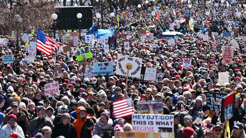 যুক্তরাষ্ট্রে ট্রাম্পের বিরুদ্ধে ৮০ লাখ মানুষের বিক্ষোভ