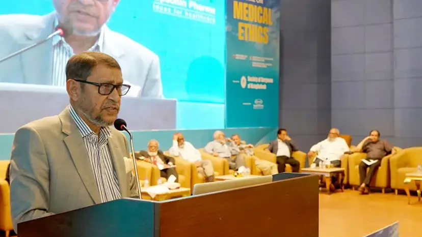 রামেকে ১১ দিনে ৩৩ শিশুমৃত্যু : ক্ষোভ প্রকাশ করলেন স্বাস্থ্যমন্ত্রী রামেকে ১১ দিনে ৩৩ শিশুমৃত্যু : ক্ষোভ প্রকাশ করলেন স্বাস্থ্যমন্ত্রী