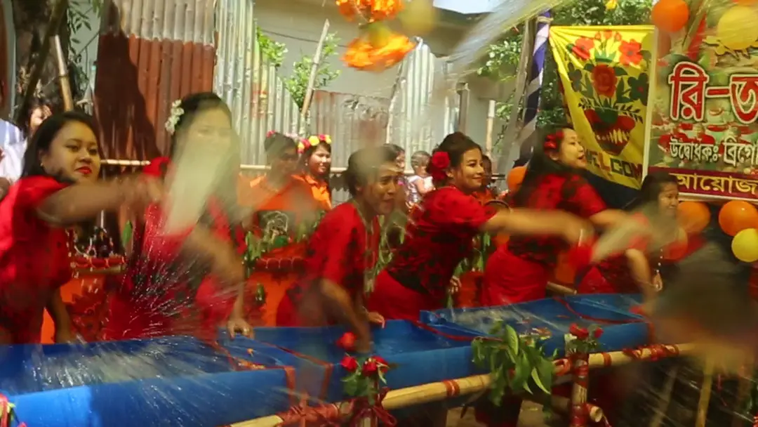 বছরঘুরে পাহাড়ের উৎসব ‘বৈসাবি’ দোরগোড়ায়