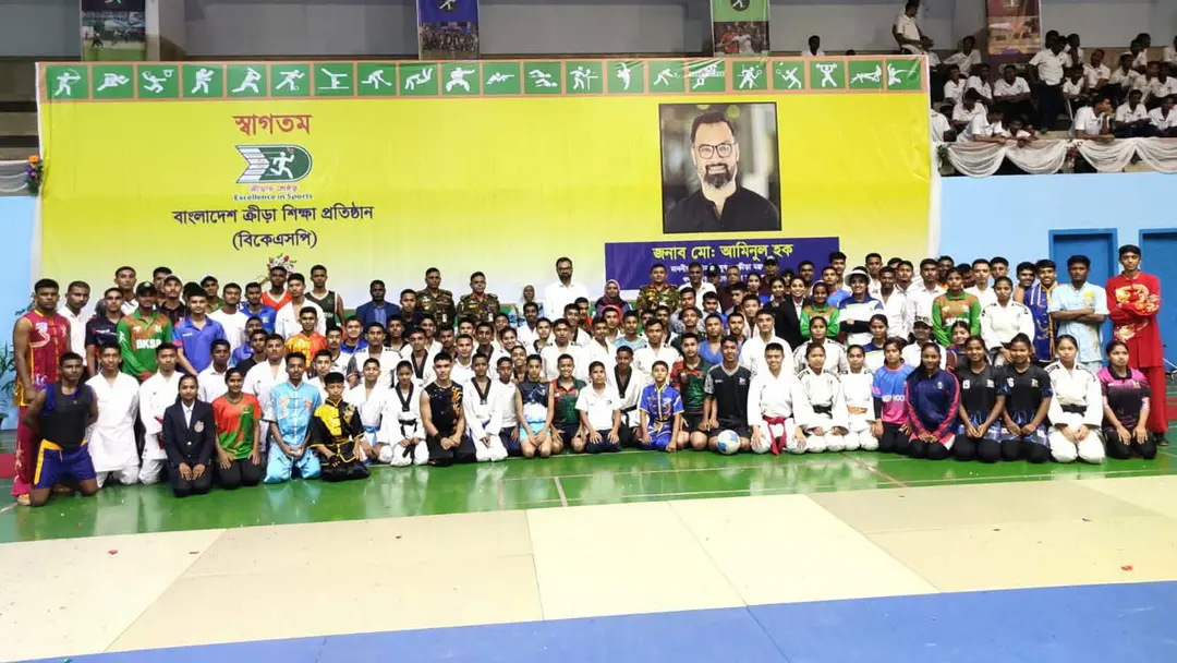 প্রবীণ অ্যাথলেট সুফিয়াকে বিকেএসপিতে দেখে আবেগাপ্লুত ক্রীড়া প্রতিমন্ত্রী