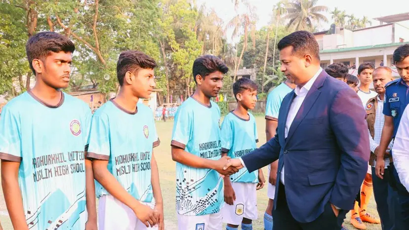 বিশ্বমঞ্চে নিজেদের প্রমাণ করবে তরুণরা: ডিসি জাহিদ