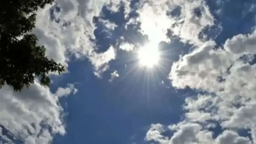 ঢাকায় বাড়বে গরম, তাপমাত্রা বাড়তে পারে ২ ডিগ্রি