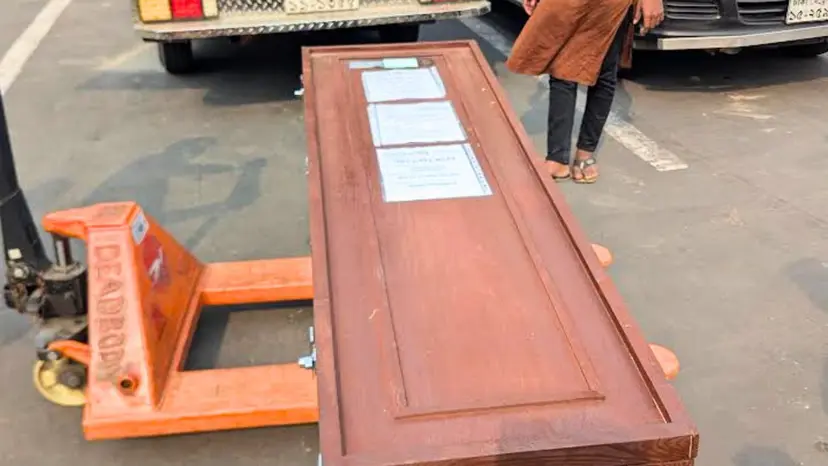 এক যুগ পরে কফিন বক্সে দেশে ফিরলেন সৌদি প্রবাসী শামসুল করিম