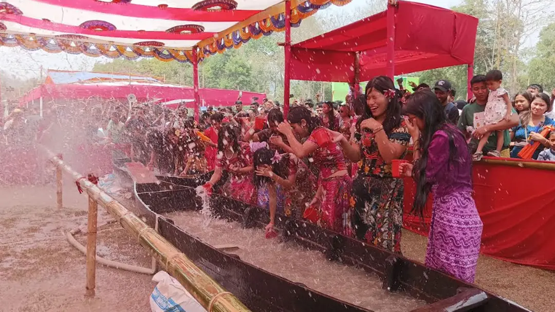 সাংগ্রাই জলকেলি উৎসবে মেতেছে রাঙামাটি