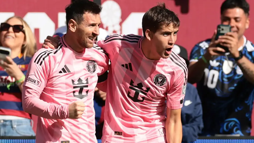 জোড়া গোলে মায়ামিকে জেতালেন মেসি