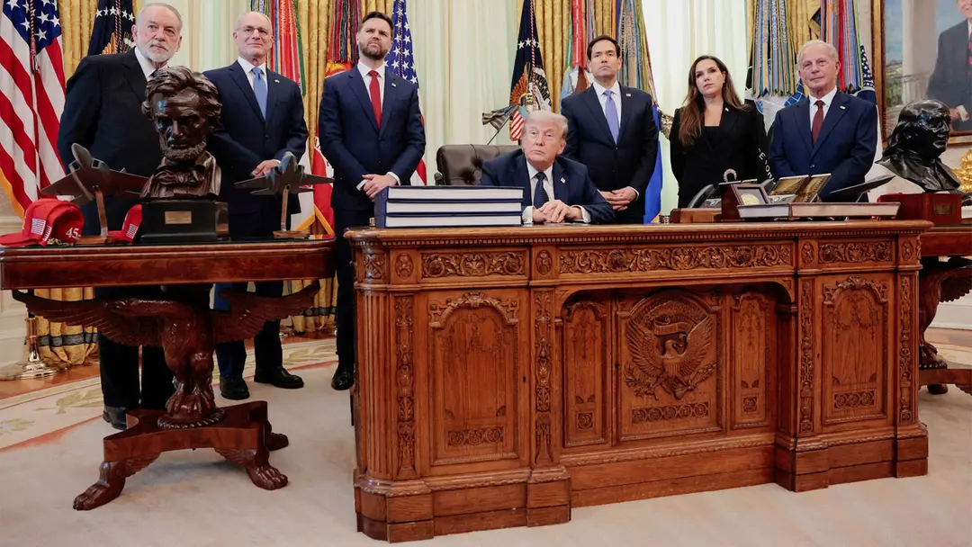 ইসরায়েল-লেবাননের যুদ্ধবিরতি ৩ সপ্তাহ বাড়ানোর ঘোষণা ট্রাম্পের