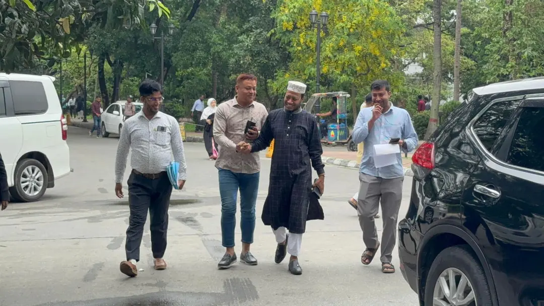 আগাম জামিন নিতে হাইকোর্টে এমপি আমির হামজা