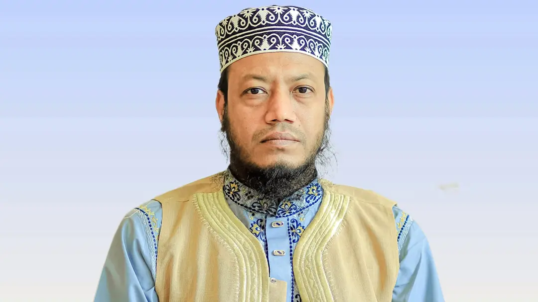 ফেসবুক পোস্টে আমির হামজার অভিযোগ