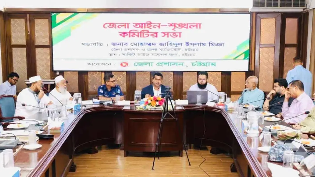 সড়ক-মহাসড়কে গরুর হাট বন্ধ ও অস্ত্র উদ্ধারে কড়া নির্দেশ