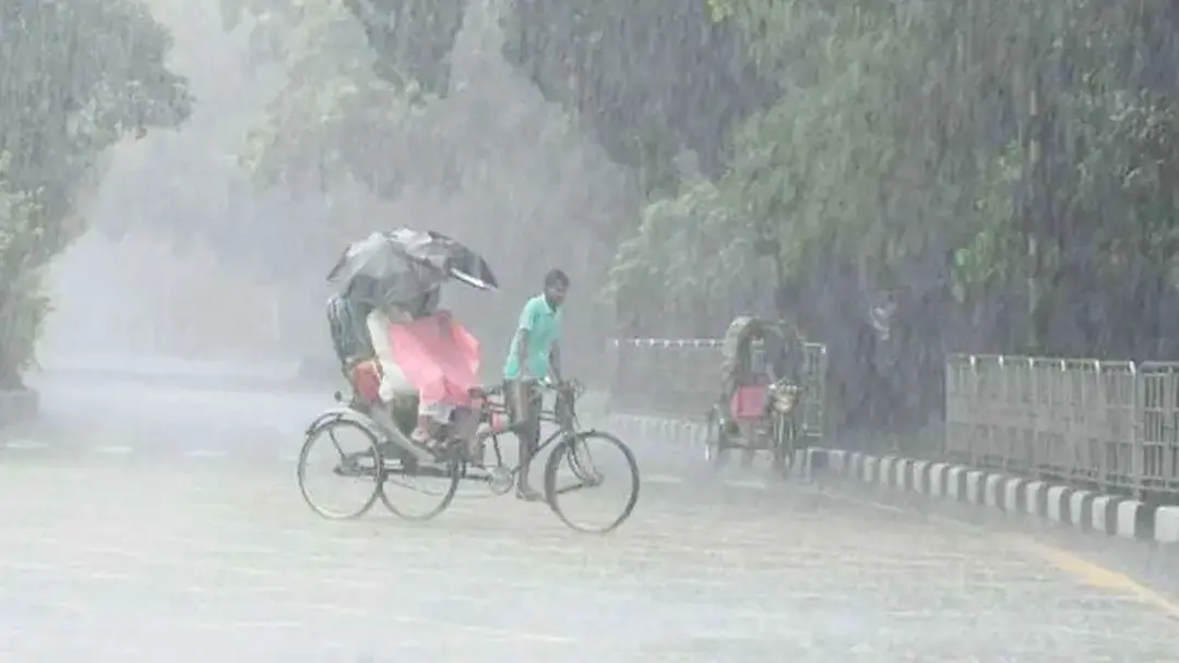 ঢাকাসহ ৪ বিভাগে ভারী বর্ষণের আভাস ঢাকাসহ ৪ বিভাগে ভারী বর্ষণের আভাস