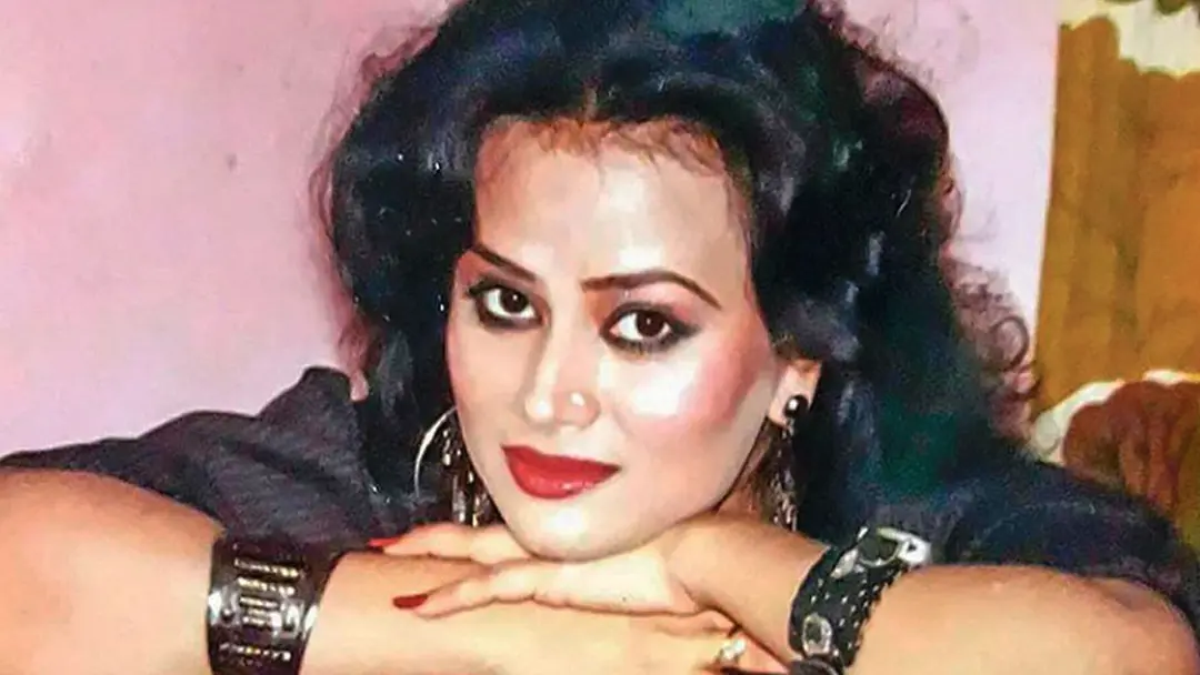এফডিসি থেকে ফেরার পথে অভিনেত্রীর কান ছিড়ে দুল নিয়ে যায় ছিনতাইকারী এফডিসি থেকে ফেরার পথে অভিনেত্রীর কান ছিড়ে দুল নিয়ে যায় ছিনতাইকারী