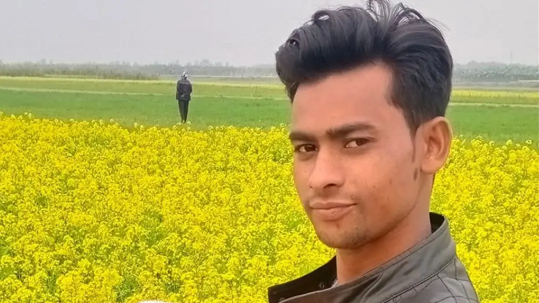 ঝড়ের সময় আম কুড়াতে গিয়ে বিদ্যুৎস্পৃষ্টে যুবকের মৃত্যু ঝড়ের সময় আম কুড়াতে গিয়ে বিদ্যুৎস্পৃষ্টে যুবকের মৃত্যু