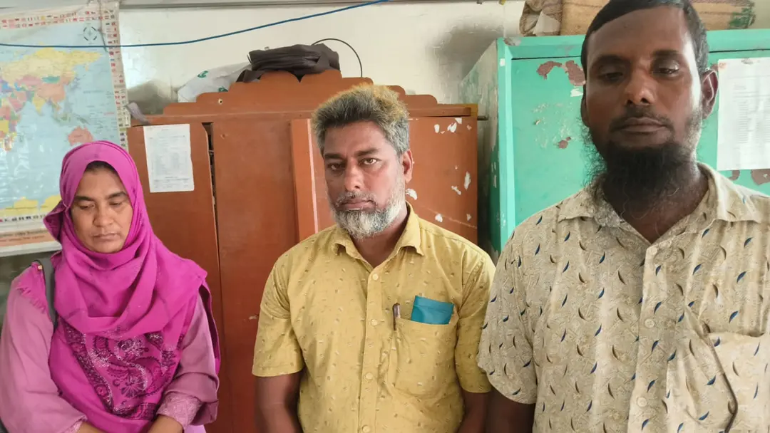 এসএসসি পরীক্ষার্থীর খাতায় লিখে দিতে গিয়ে পুলিশ হেফাজতে ৩ শিক্ষক
