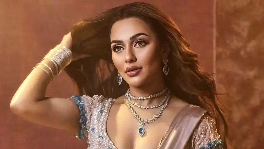 ঈদে আসছে নুসরাত ফারিয়ার গাওয়া নতুন গান ঈদে আসছে নুসরাত ফারিয়ার গাওয়া নতুন গান