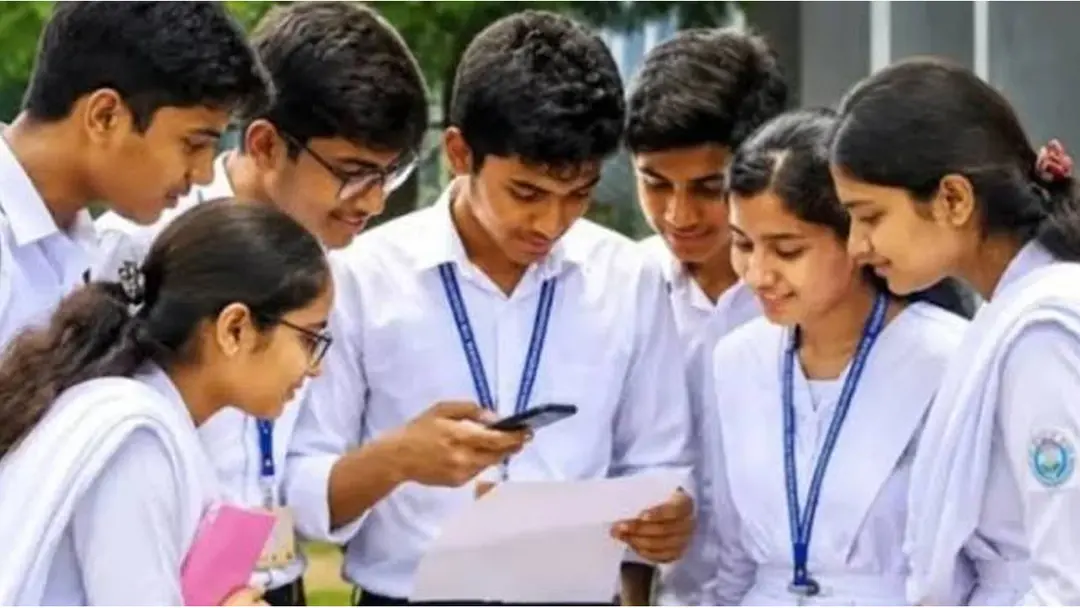 রাতে শেষ হচ্ছে একাদশে ভর্তির দ্বিতীয় ধাপের আবেদনের সময়